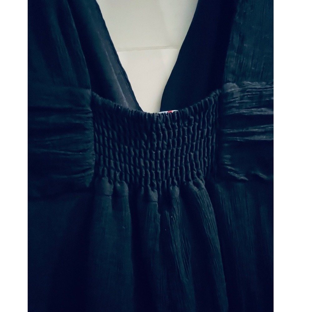 One Clothing Los Angeles Black Deep V-Neck Romper Smocked Back Shoulder Ties S - Picture 10 of 14